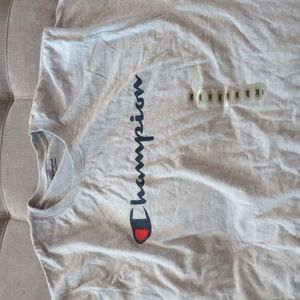 Grey champion t-shirt